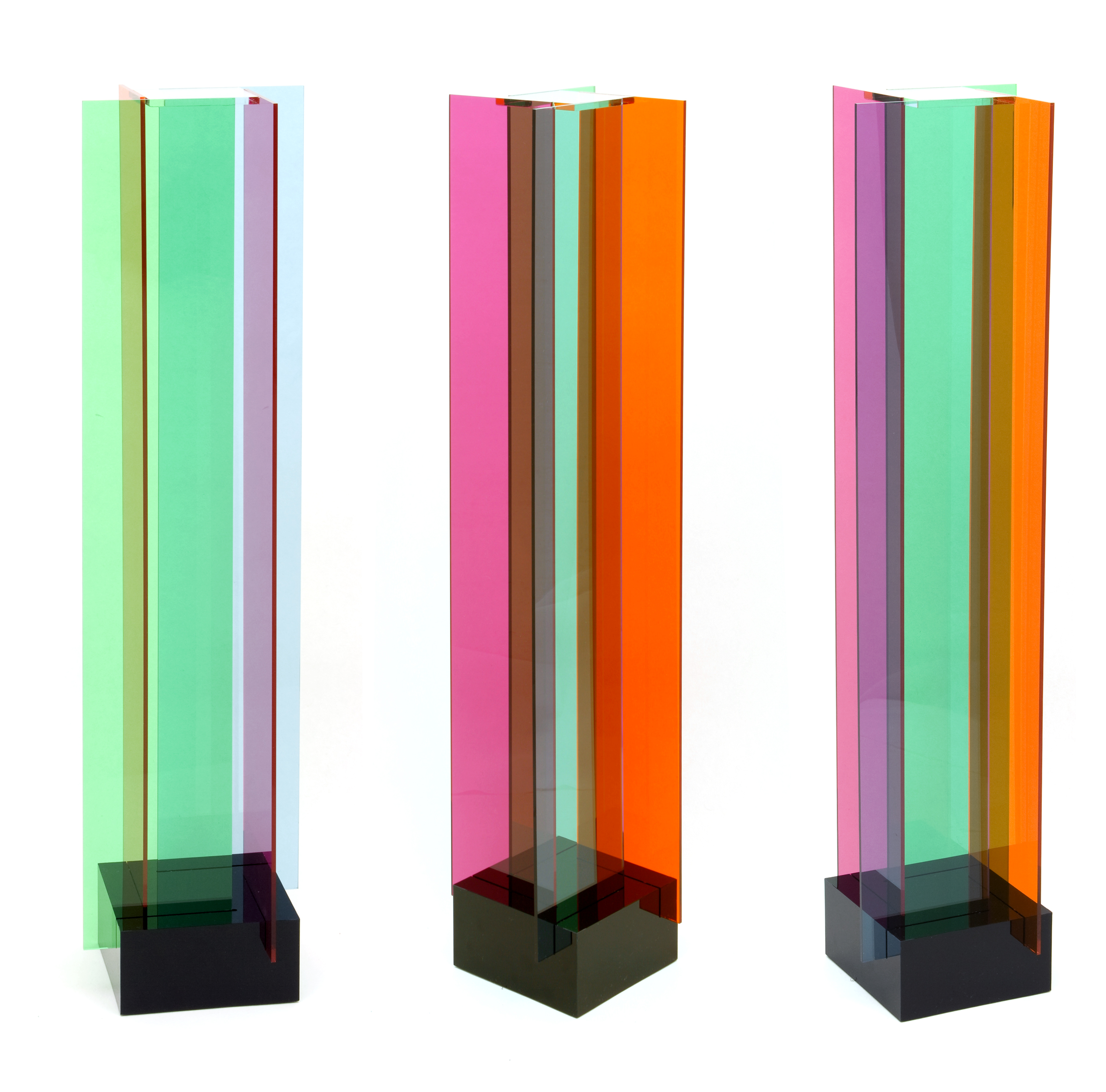 Carlos Cruz-Diez – Transchromies a 4 elements b, 1965-2010 – Escultura de acrílico