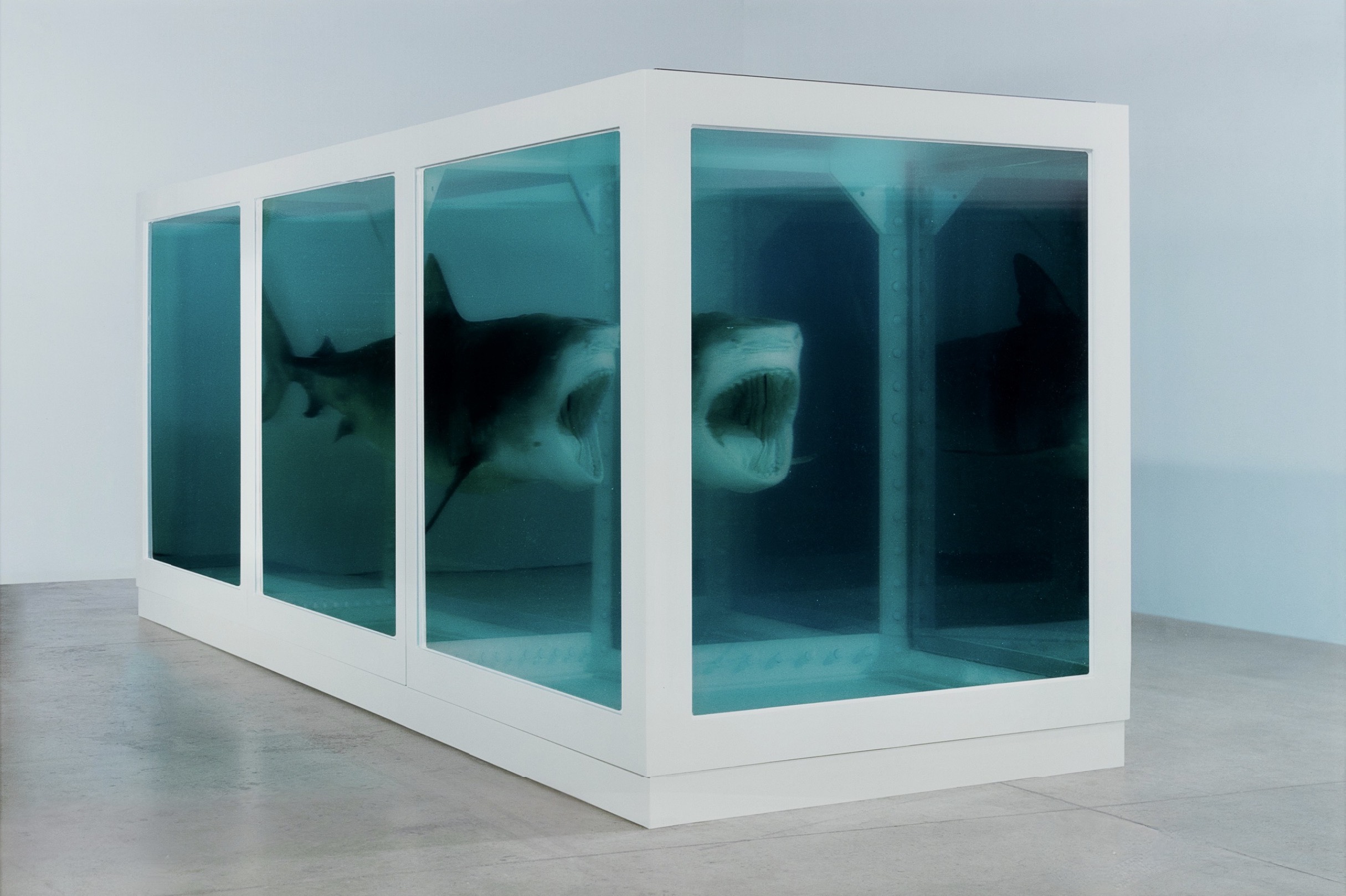 Damien Hirst – The Physical Impossibility of Death in the Mind of Someone Living, 2013 – Mischtechnik