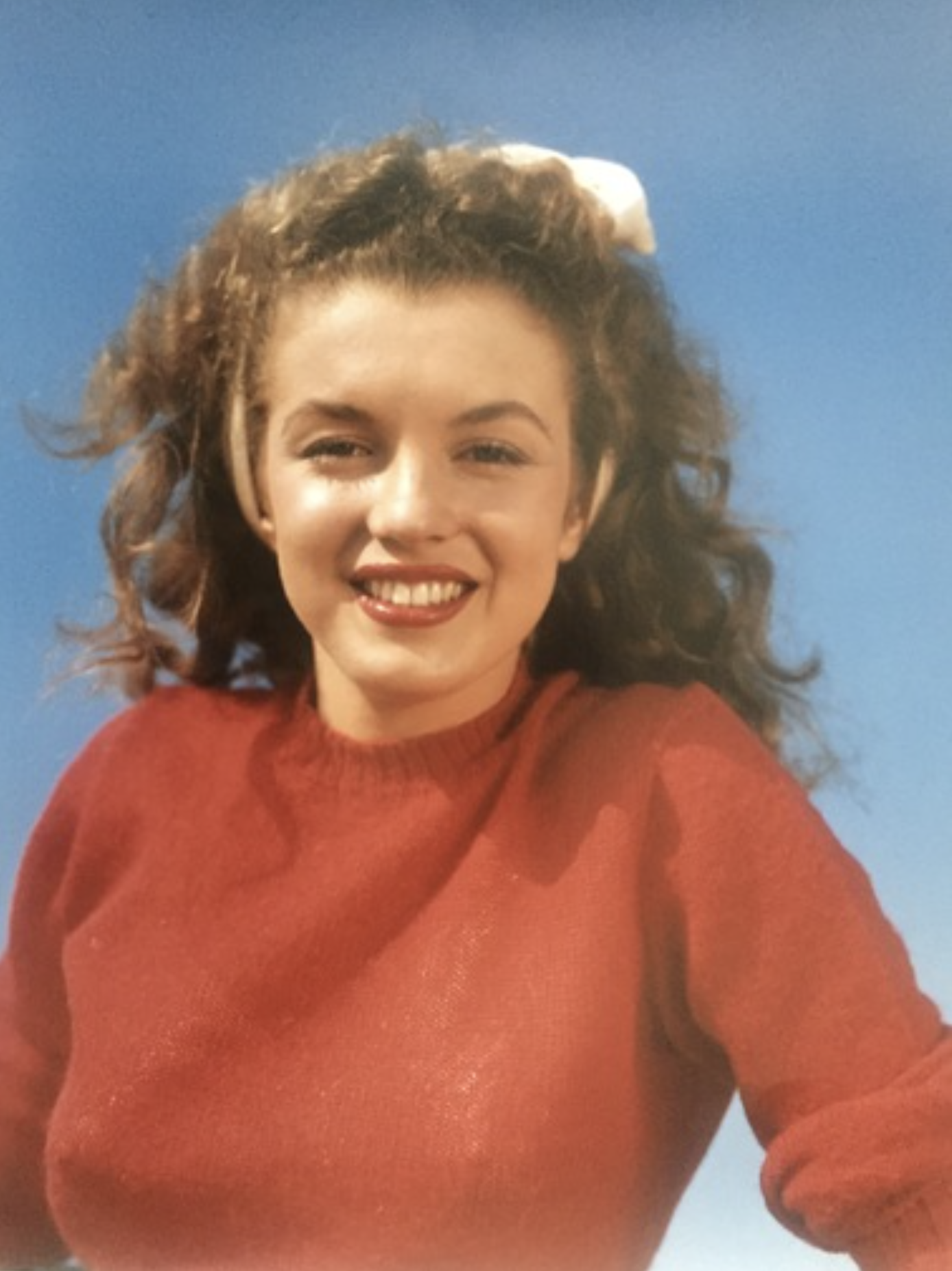 Andre de Dienes – Norma Jean in red (Marilyn Monroe 1945), 2006 – Foto