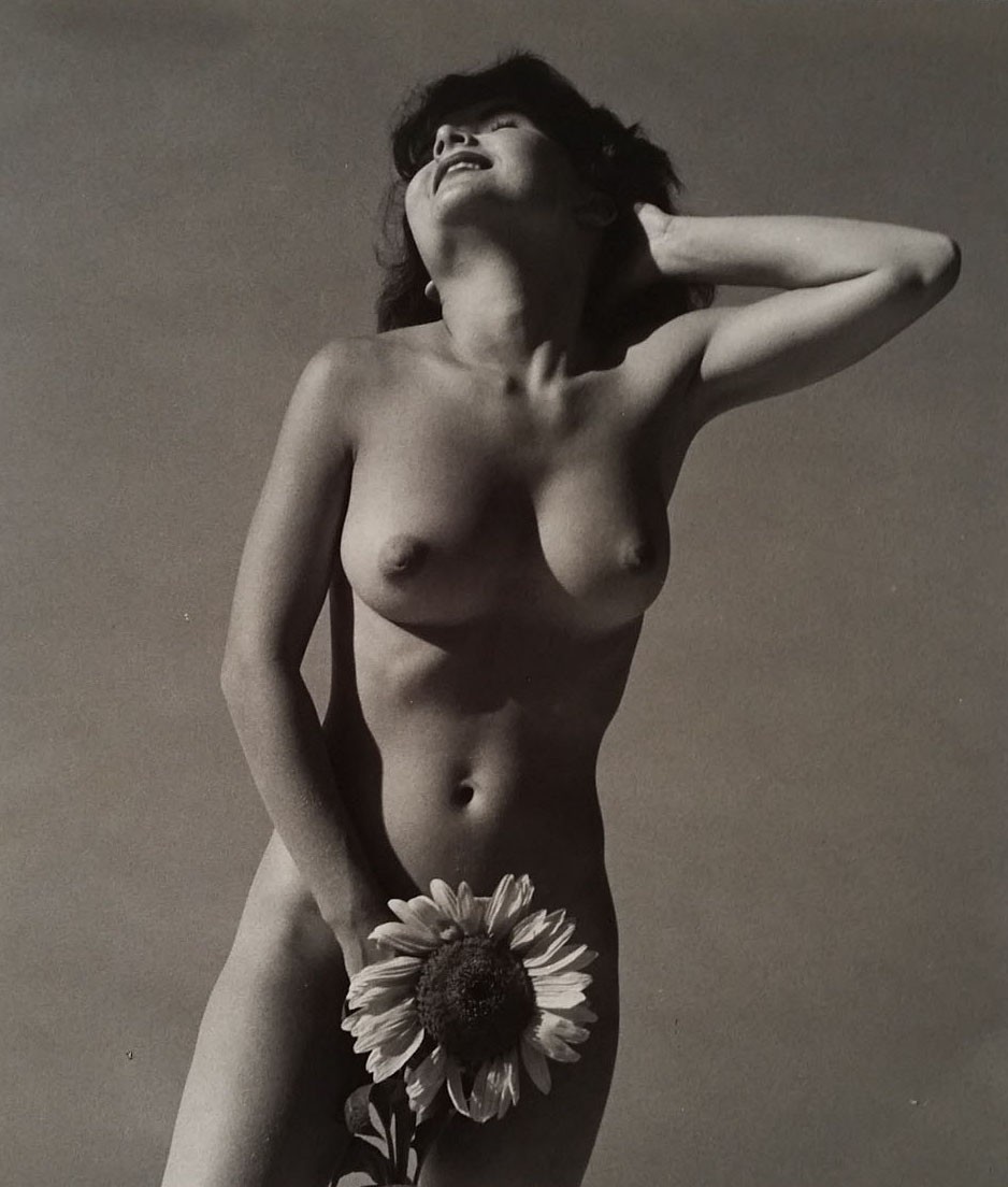 Andre de Dienes – Nu avec fleurs, 1960 – Foto