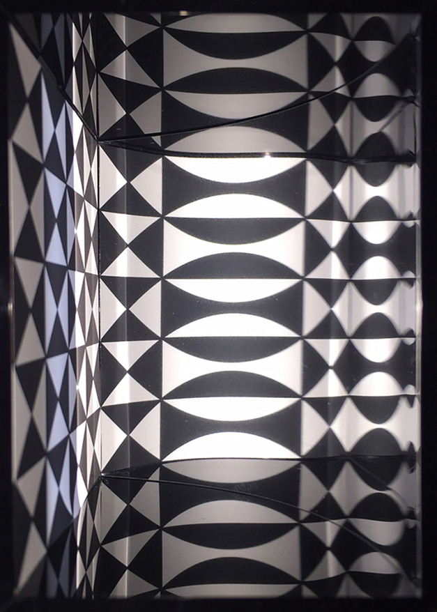 Julio Le Parc – Image virtuel par déplacement, 2016 – Sculpture acrylique