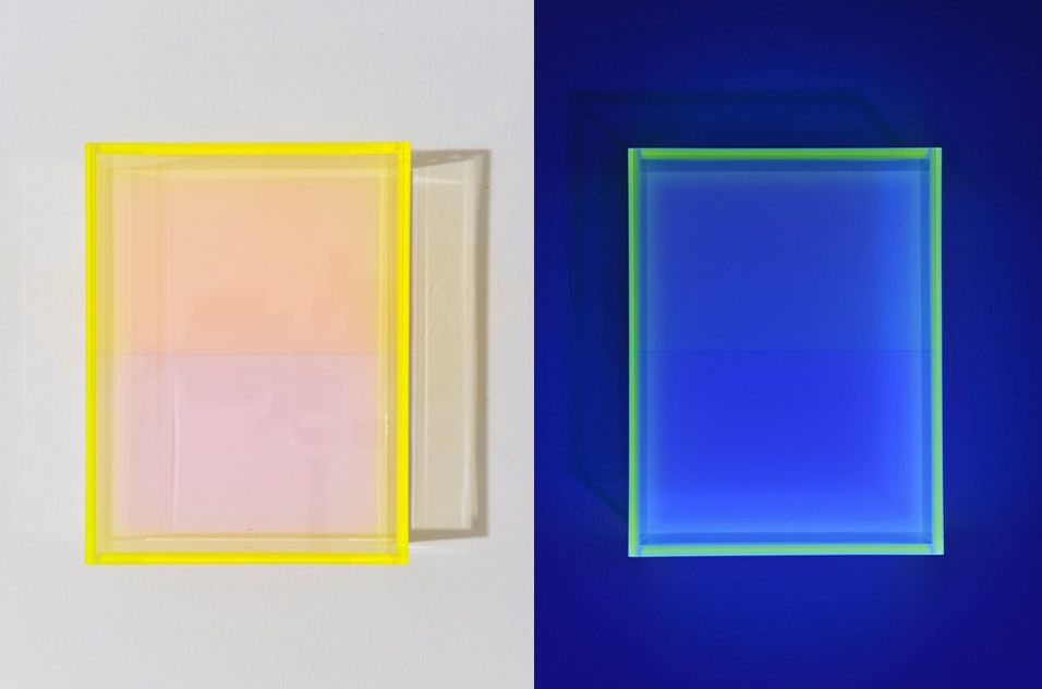 Regine Schumann – Colormirror Soft Yellow Gent, 2021 – Acrylic sculpture