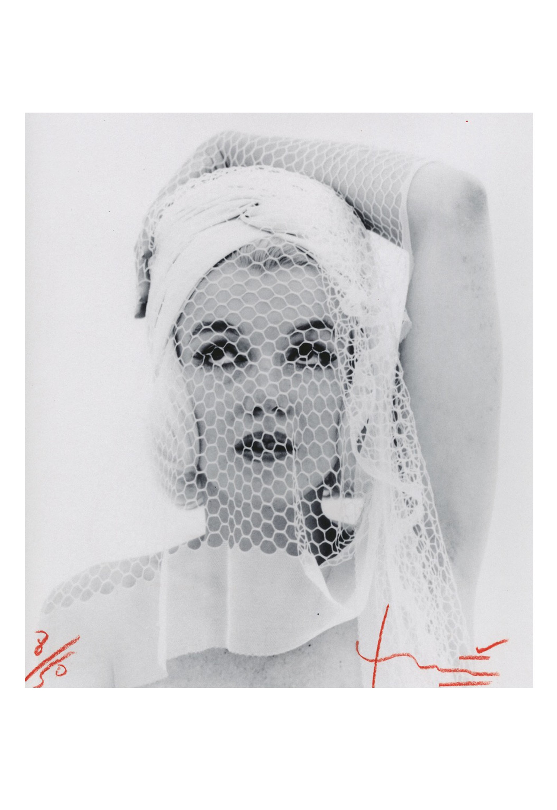 Bert Stern – Marilyn looking up in the wedding veil, 2012 – Inkjetdruck