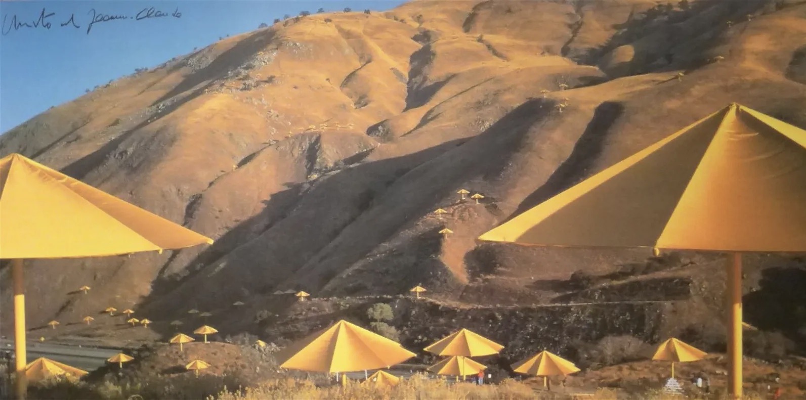 Javacheff Christo – The Umbrellas, 1991 – Offset printen