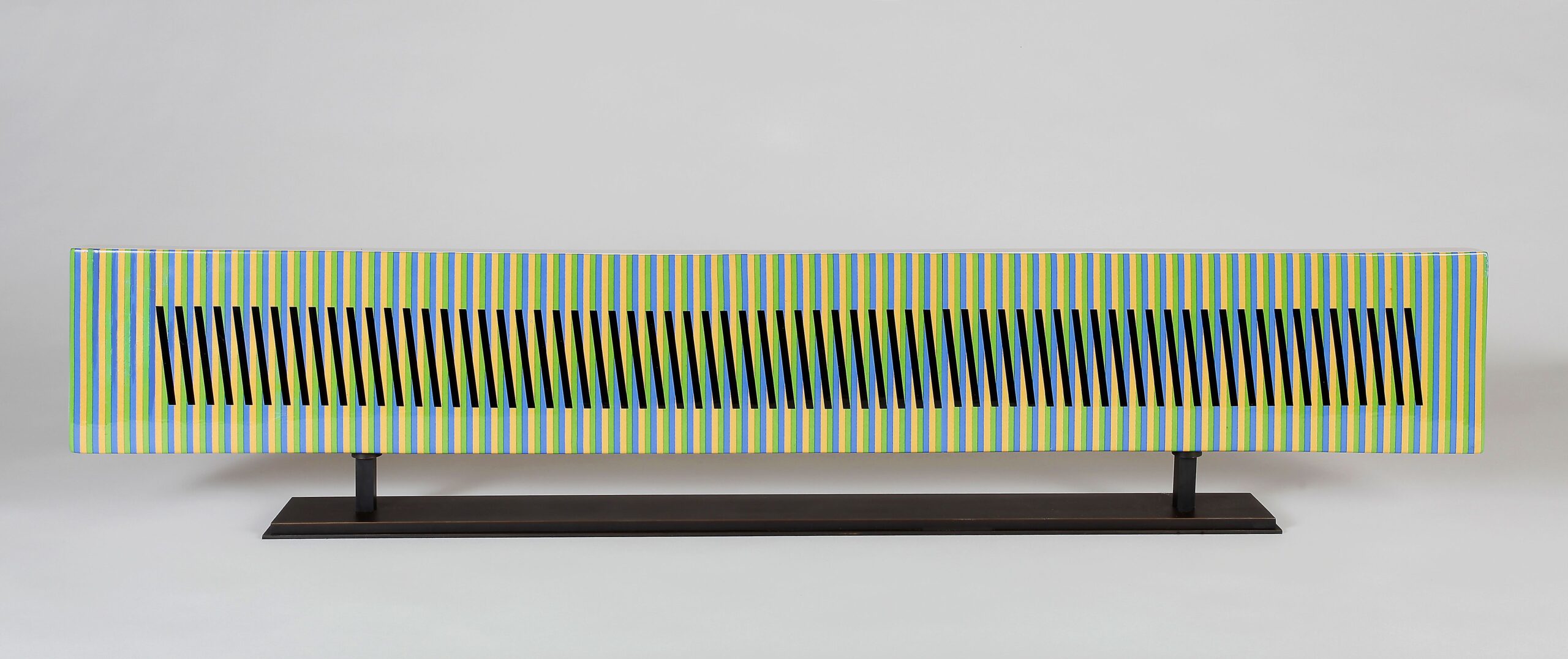 Carlos Cruz-Diez – Stèle horizontale 9, 2008 – Ceramica
