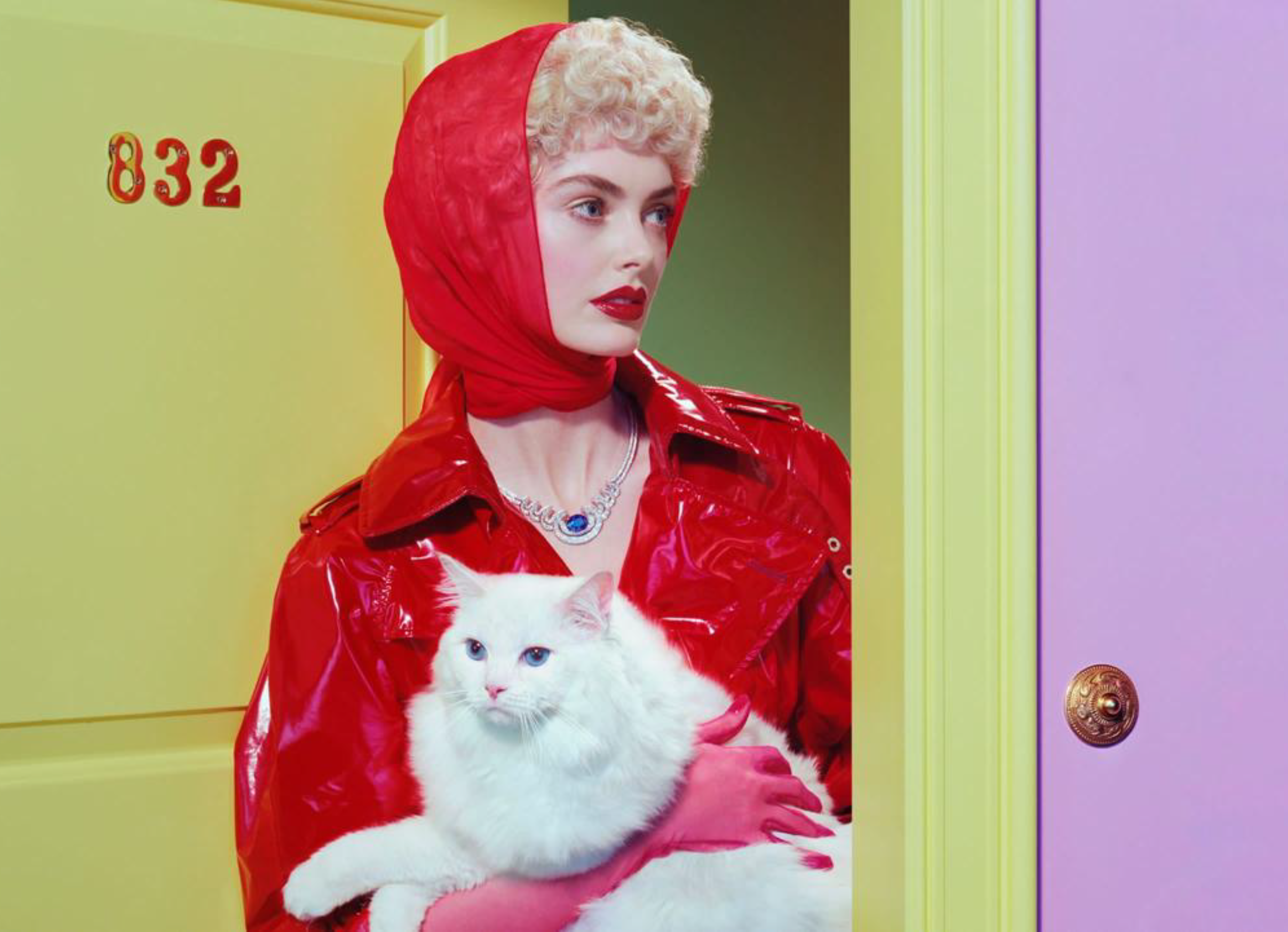 Miles Aldridge – Doors #4, 2023 – Zeefdruk
