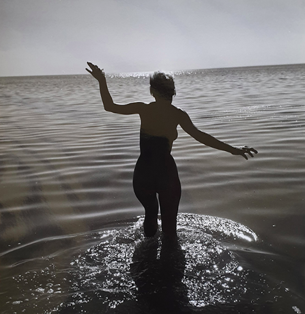 Andre de Dienes – Nude bathing, 1960 – Foto