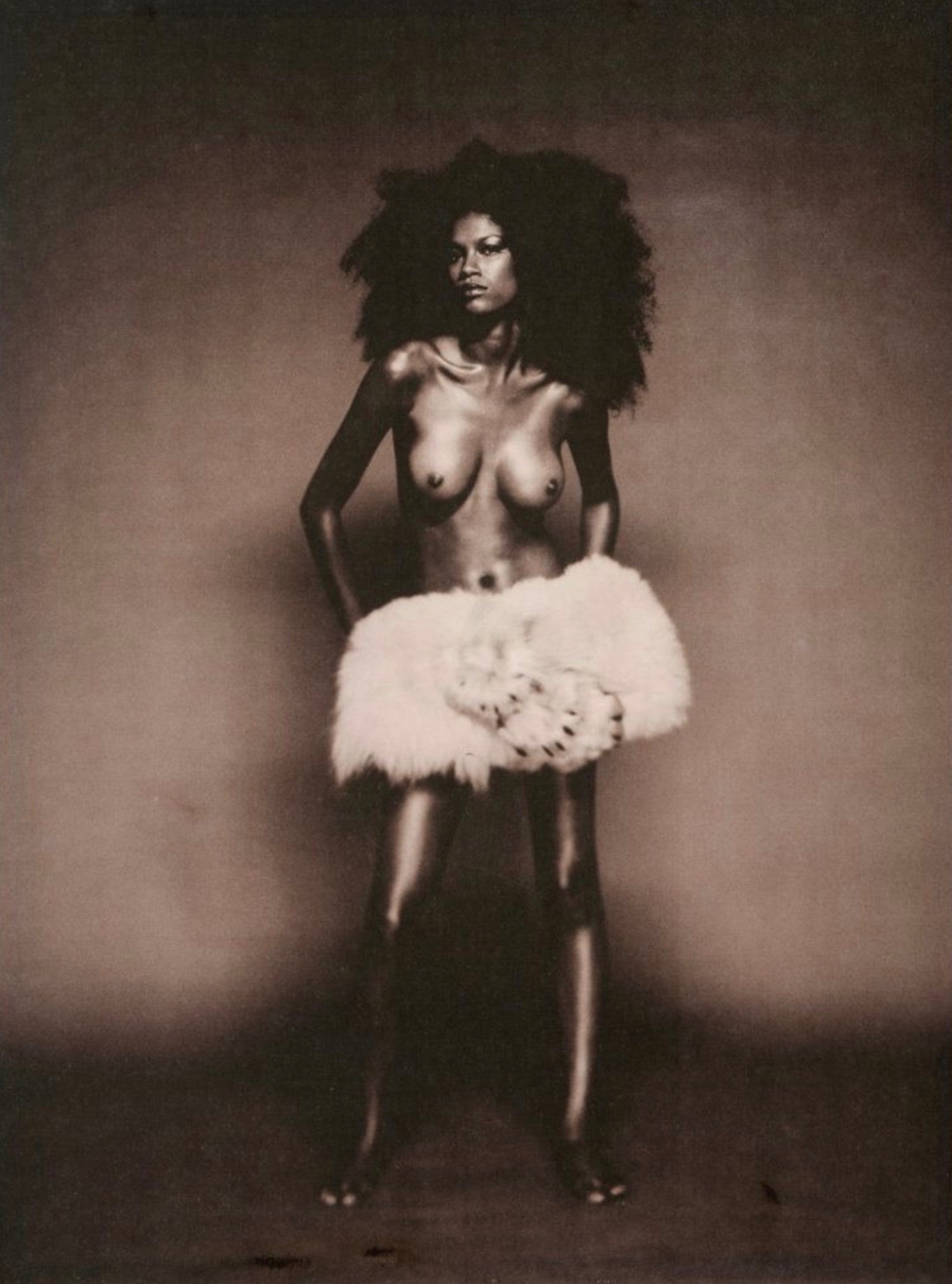 Marc Lagrange – Eskimo Girl (Standing), 2000 – Photographie