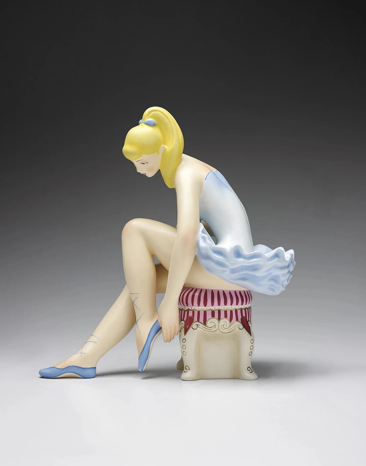 Jeff Koons – Seated Ballerina, 2015 – Holz