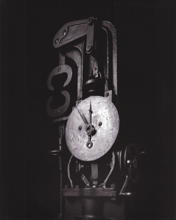 Hiroshi Sugimoto – Mechanical Form 0046, Material Testing Machine, 2005 – Gelatine Silver Print