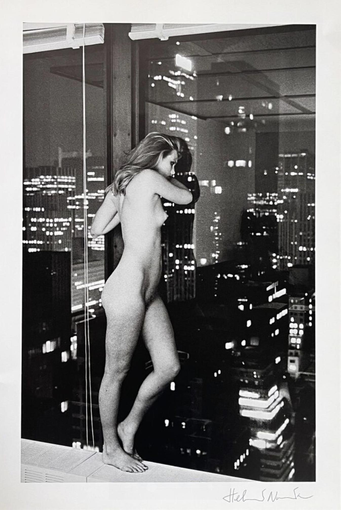 Helmut Newton – Patti Hansen over Manhattan 1977, 1978 – Photographie