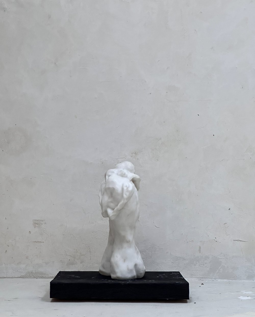 Claessens, Eva | A hug, 2021 — available on Composition Gallery