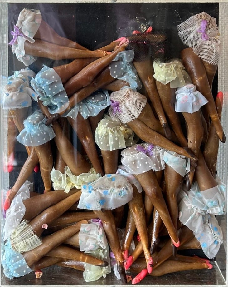 Arman, Fernandez | Candy, 1970 — available on Composition Gallery
