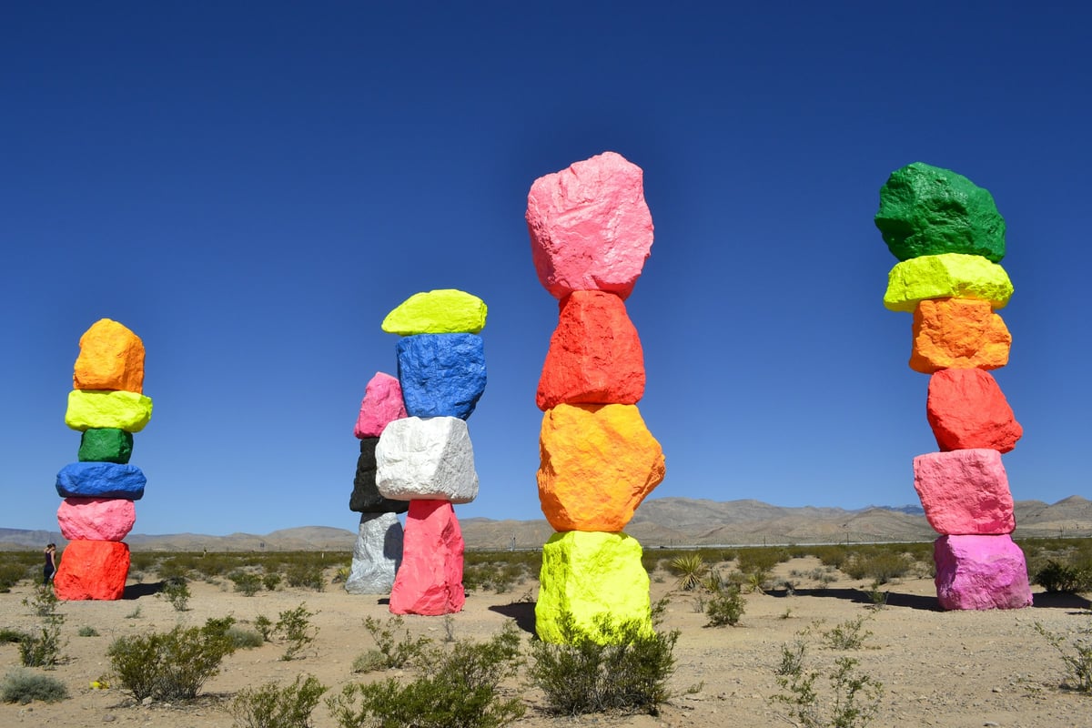 Ugo Rondinone: Seven Magic Mountains / Image © Unsplash / Natosha Benning