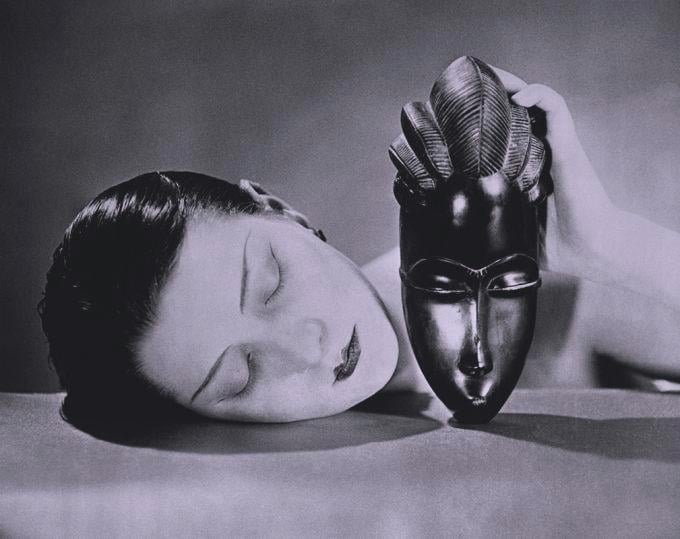 Artwork © Man Ray (Noire et Blanche, 1933)