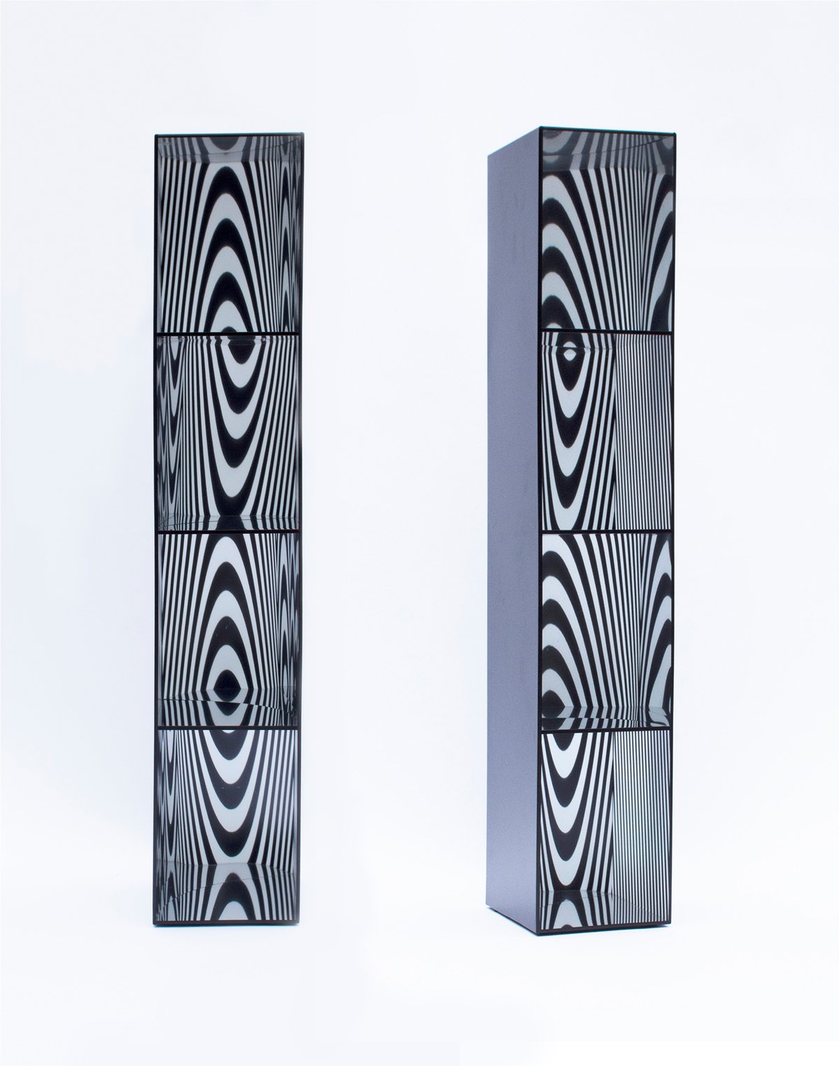 Artwork © Julio Le Parc - Formes Virtuelles Par Déplacement, 2017