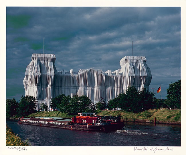 Artwork © Javacheff Christo - Reichstag Mappe II, Nordfassade, 1995 (Photographer W Volz)