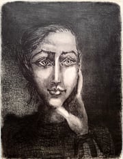 Françoise sur fond gris