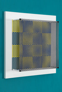 Antonio Asis – vibration 16 carres bleu et jaune, 2010 – wood, steel and serigraph