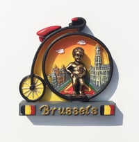 Jonathan Monk – Backside Brussels III, 2016 – Acrylic sculpture