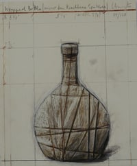 Javacheff Christo – Wrapped bottle, 2007 – Técnica mixta