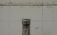 Javacheff Christo – Wrapped bottle, 2007 – Técnica mixta
