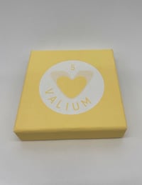 Damien Hirst – Vallium Yellow, 2014 – Mixed média