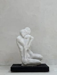 Eva Claessens – Seeking the Silence, 2024 – Mármol