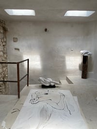Eva Claessens – L'Amant, 2025 – Mármol