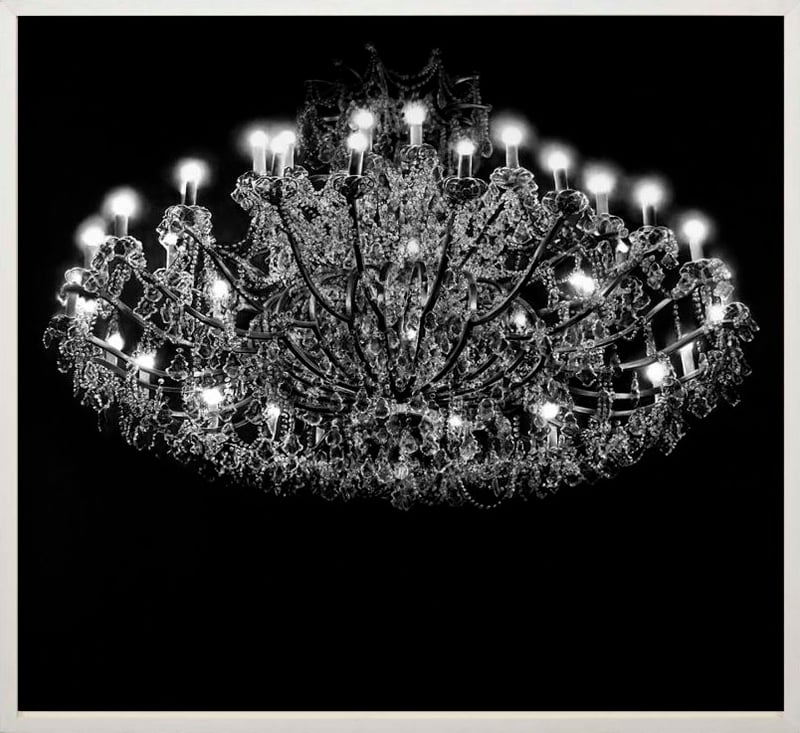 Robert Longo – Crystal Chandelier, 2012 – Pigmentdruck Robert Longo – Crystal Chandelier, 2012 – Pigmentdruck