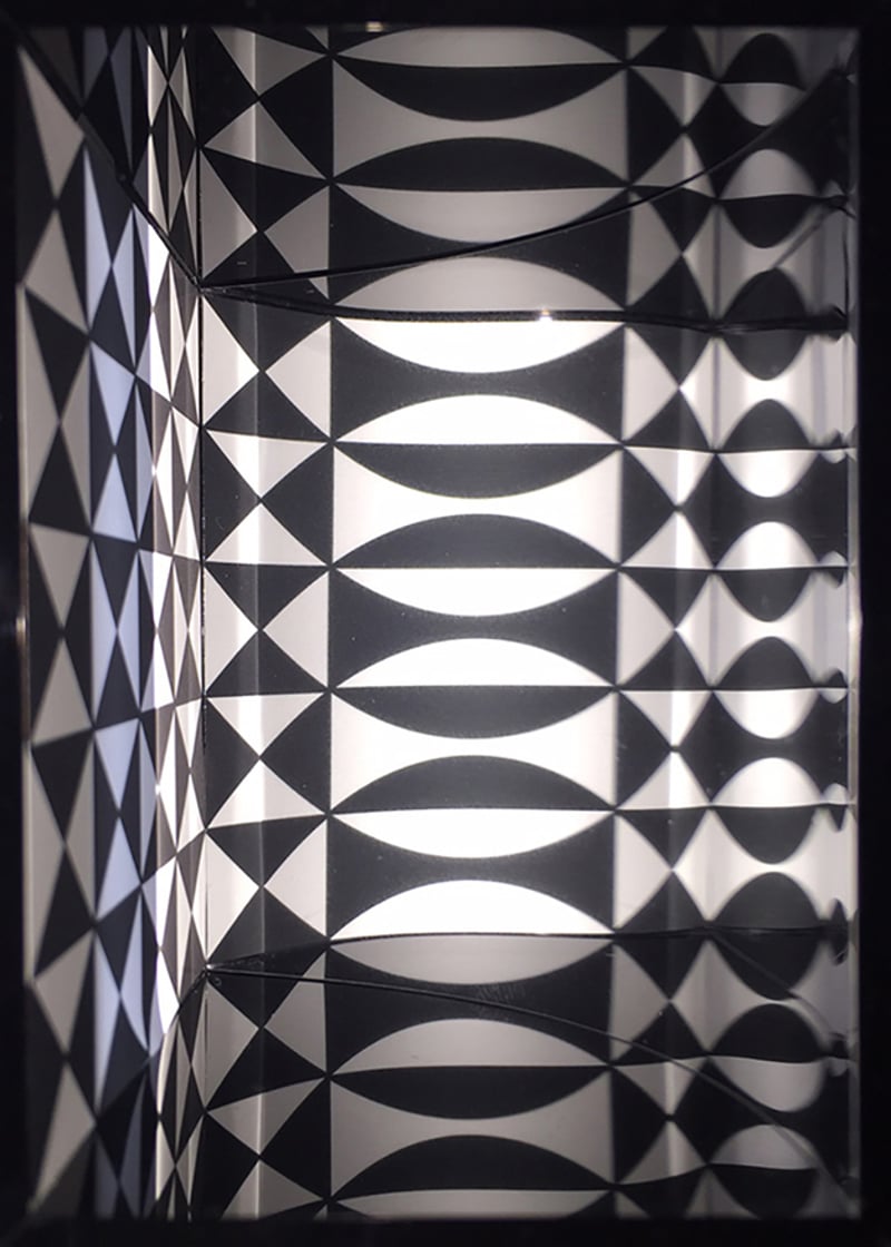 Julio Le Parc – Image virtuel par déplacement, 2016 – Sculpture acrylique