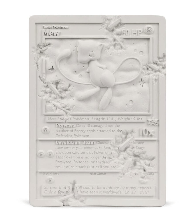 Daniel Arsham – White Crystallised Mew Card, 2021 – Mixed média Daniel Arsham – White Crystallised Mew Card, 2021 – Mixed média