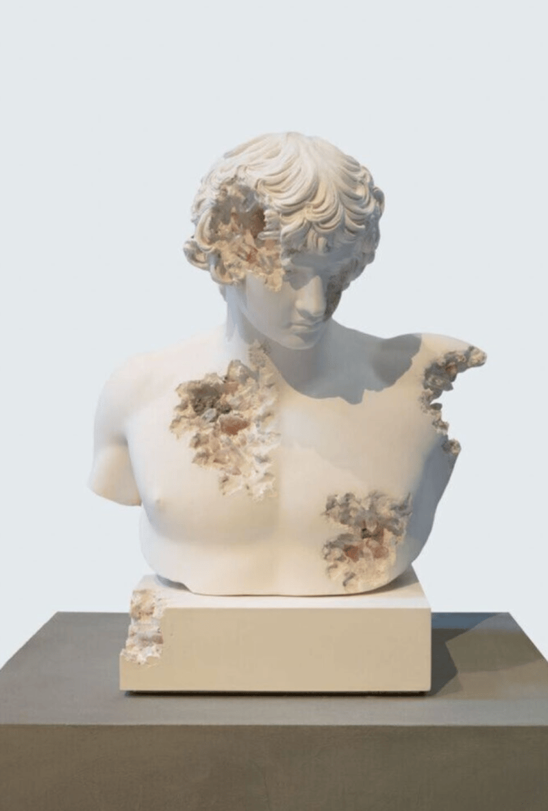 Daniel Arsham – Rose Quartz Eroded Bust of Antinous, 2021 – Mixed média