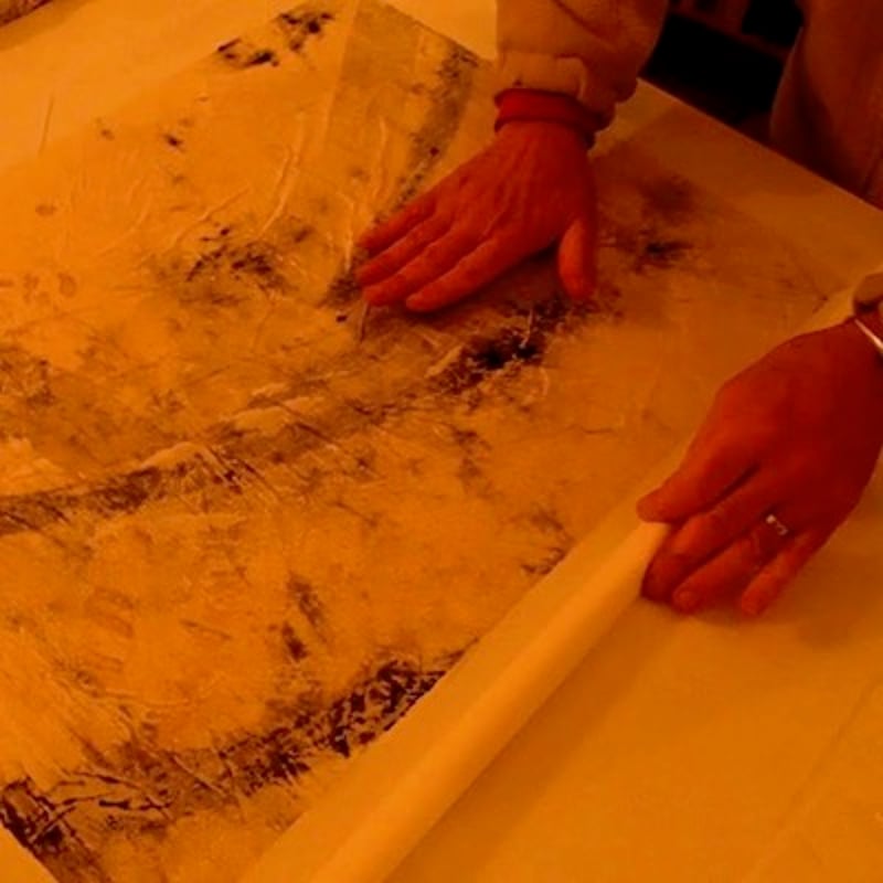 Marouflage sur toile
