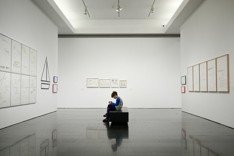 La Paleta del Coleccionista: La Importancia de la Diversidad en las Inversiones de Arte