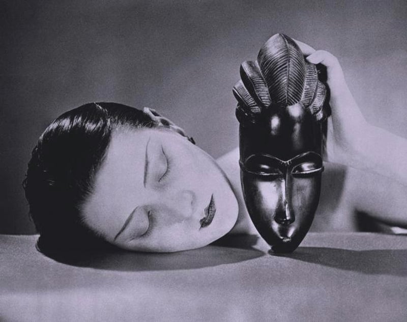 Artwork © Man Ray (Noire et Blanche, 1933)