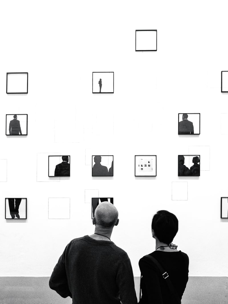 Building a Thematic Art Collection: A Guide to Curated Artistry