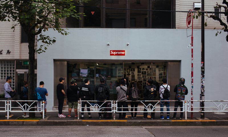 Supreme, Shibuya-ku, Japan / Image ©  charlesdeluvio / Unsplash