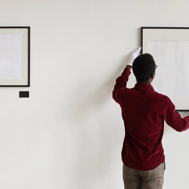 Building a Thematic Art Collection: A Guide to Curated Artistry